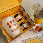 Carica l'immagine nella galleria, Box Regalo: Natu Babbà al Cioccolato Bianco + 1 Crema e 1 Confettura