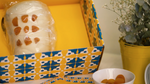Carica e guarda il video nella galleria, Natu BabbĂ  al Cioccolato Bianco e pezzettoni di Albicocche Pellecchielle del Vesuvio