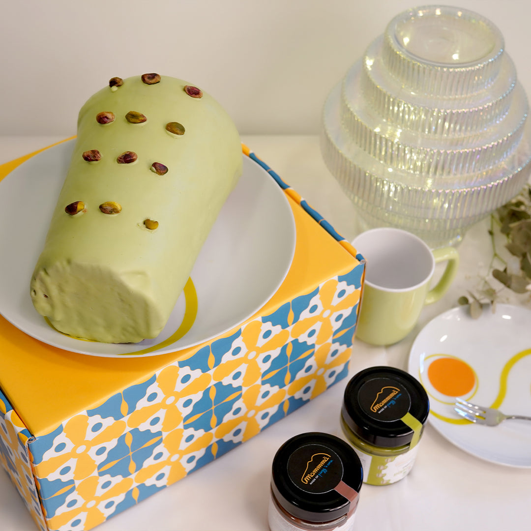 Gift Box: Natu Babbà with Pistachio + 2 Creams